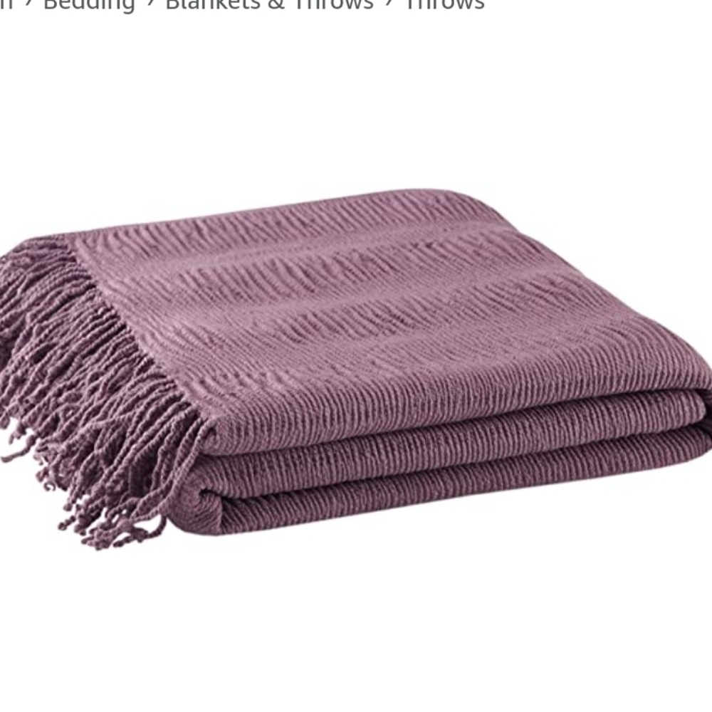 INK+IVY Reeve 50" x 60" Ruched Throw